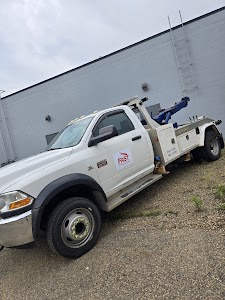 Fast Edmonton Towing West place picture